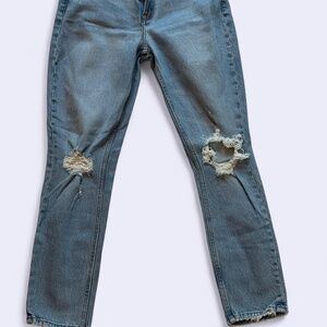 Ambercombie and fitch Ripped blue straight leg jeans #distresseddenim #casual #r